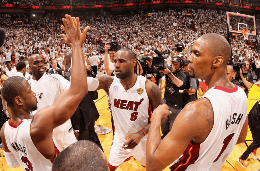  布伦森末节爆发，尼克斯加时险胜黄蜂  